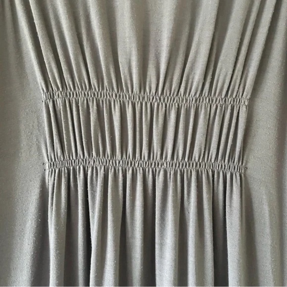 Sundance | Gray Sleeveless Smocked V-Neck Midi Dress, Medium - Picture 4 of 6